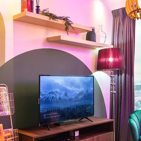 Tropicana 218 Macalister X Airlevate Suites George Town Room photo