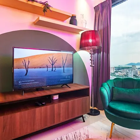 Tropicana 218 Macalister X Airlevate Suites George Town Room photo